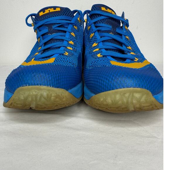 Nike LeBron 12 Low “Entourage” Blue/Yellow Sneakers Size Men’s 11.5 - Picture 4 of 10